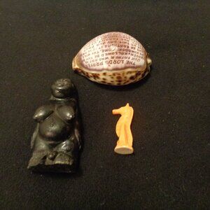 RETRO FERTILITY SM STATUE AS-IS OLD MARK SHELL & TINY ORANGE SEAHORSE LOT